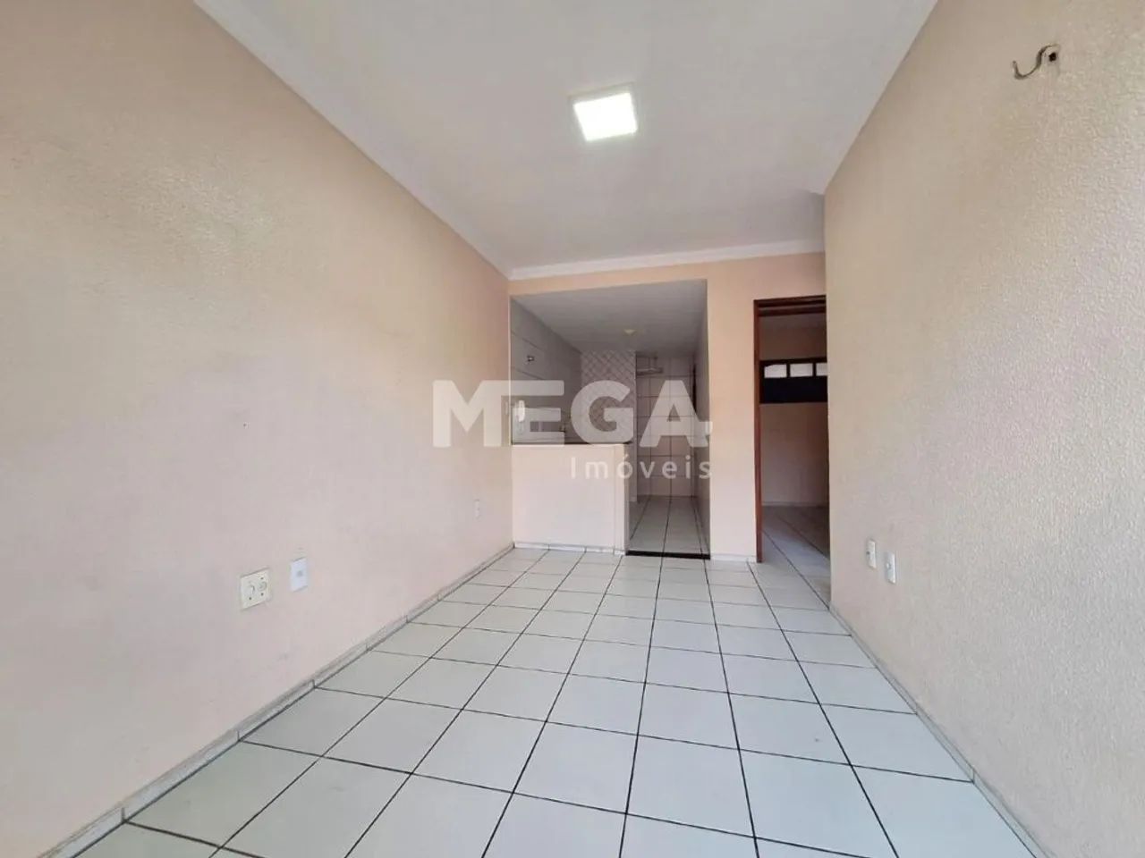 Apartamento com 2 quartos no bairro Montese em Fortaleza, CE - Foto 3