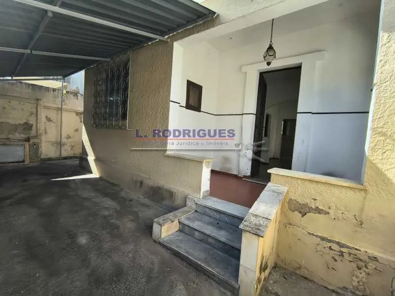 Apartamento : / Residencial / Cavalcanti