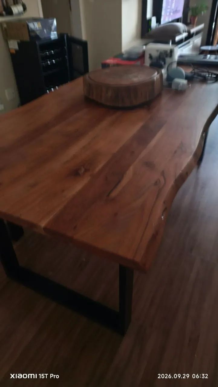 Mesa Madeira Maciça com Banco