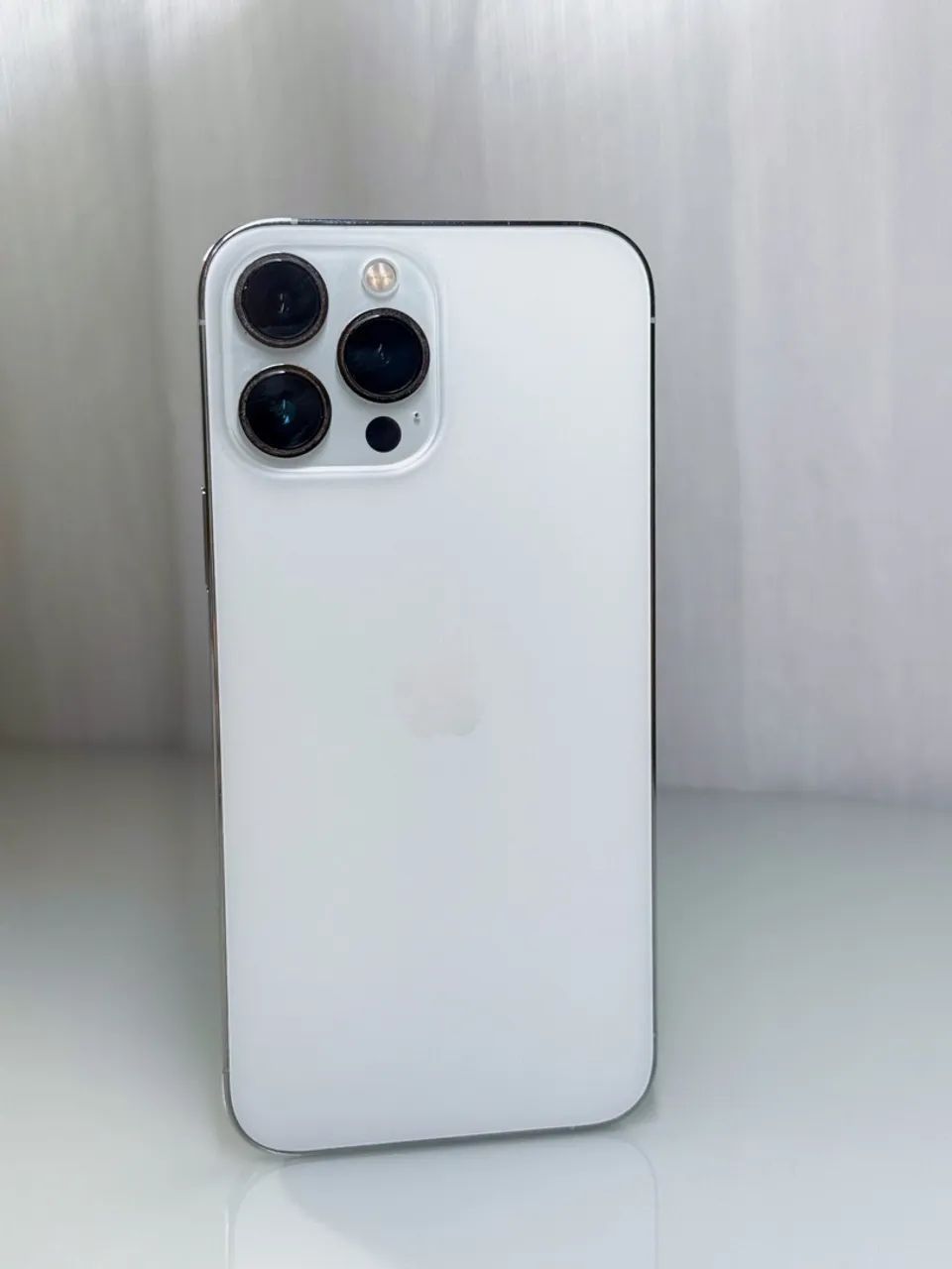 iPhone 13 Pro Max - 128GB SILVER - Celulares e Smartphones