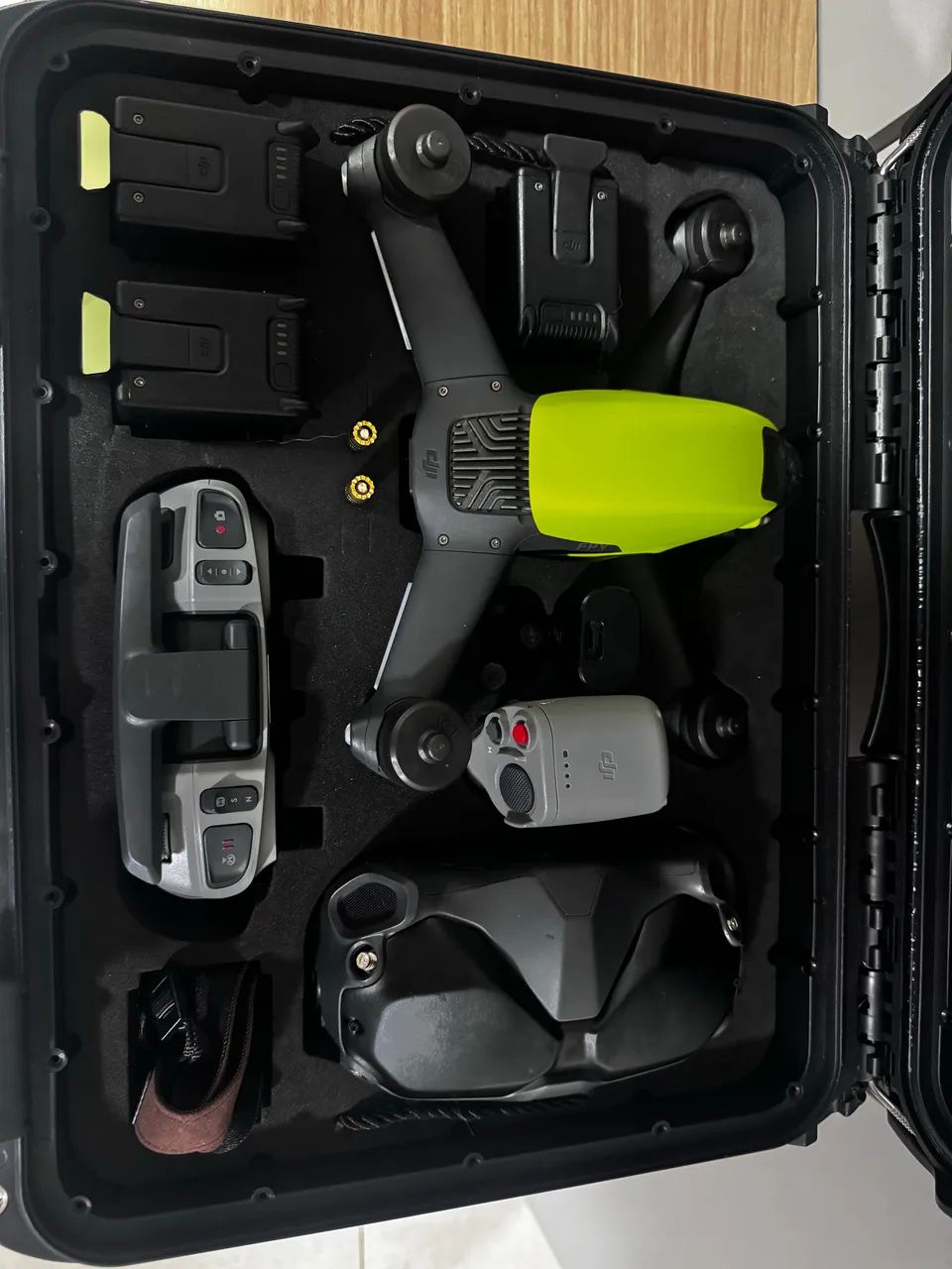 DRONE DJI FPV FLY COMBO