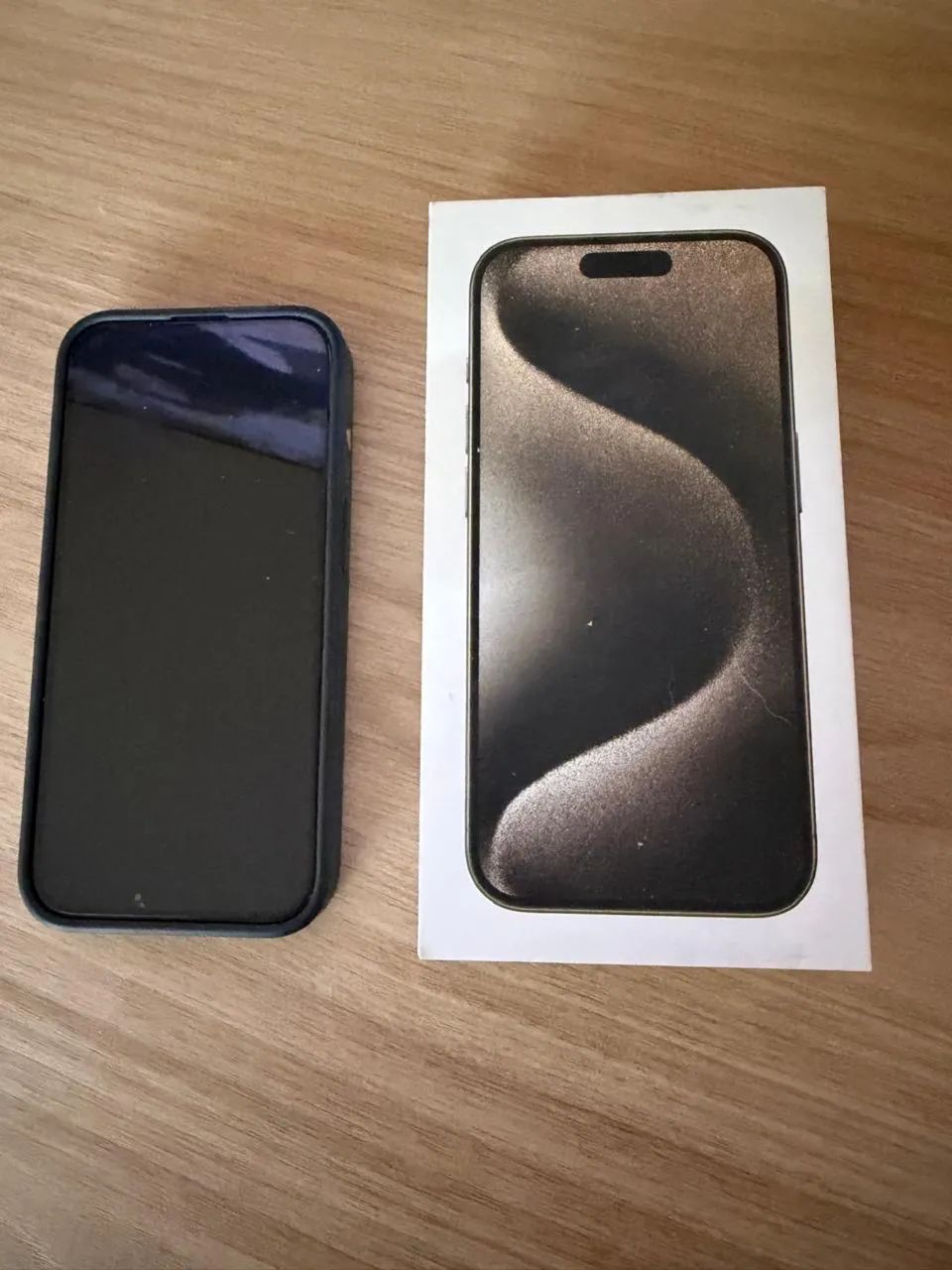 iPhone 15 PRO 256GB - Foto 2