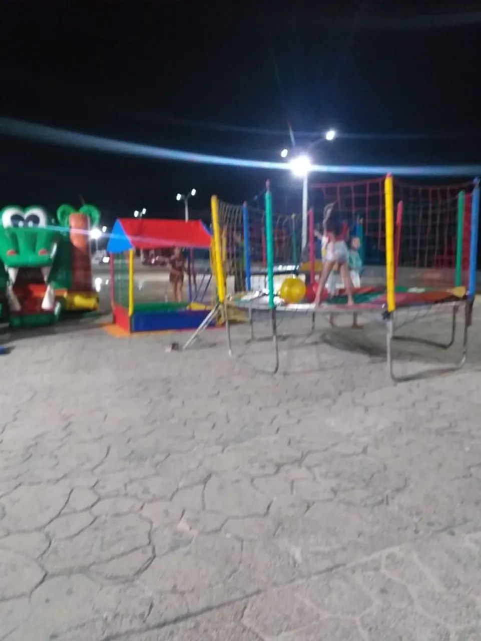 Vamos brincar e pular  - Foto 3
