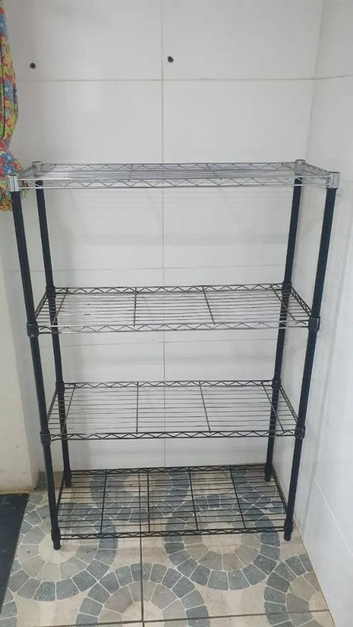 Estante aramada de aço multiuso com 4 prateleiras