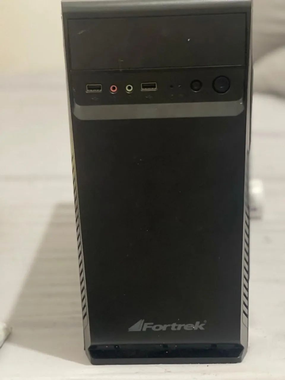 PC Desktop Intel Core i5 ? Ótimo para Estudos, Escritório e Tarefas Básicas