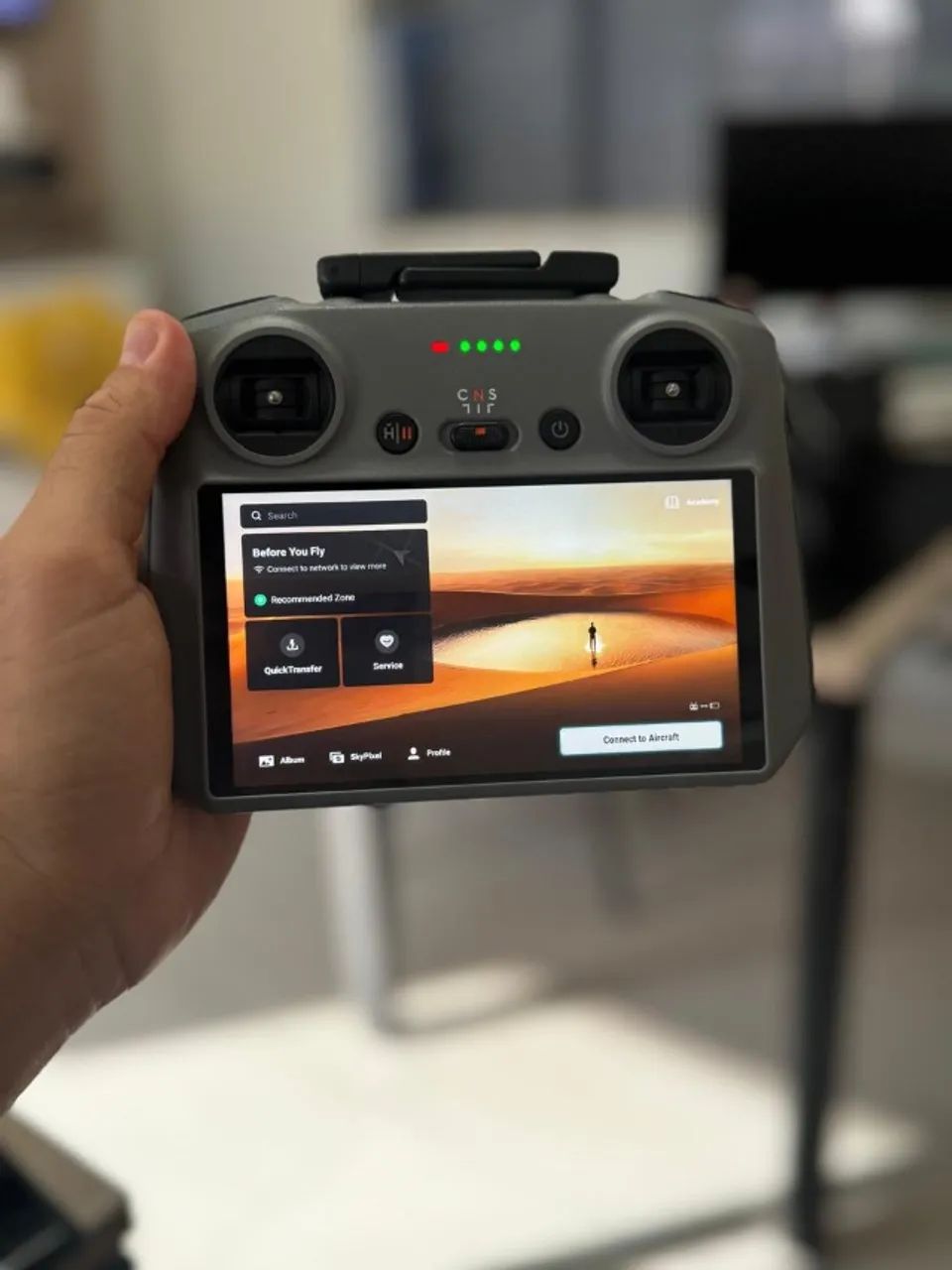 CONTROLE DJI RC2 - SEM DETALHES, SEMI NOVO! - Foto 3