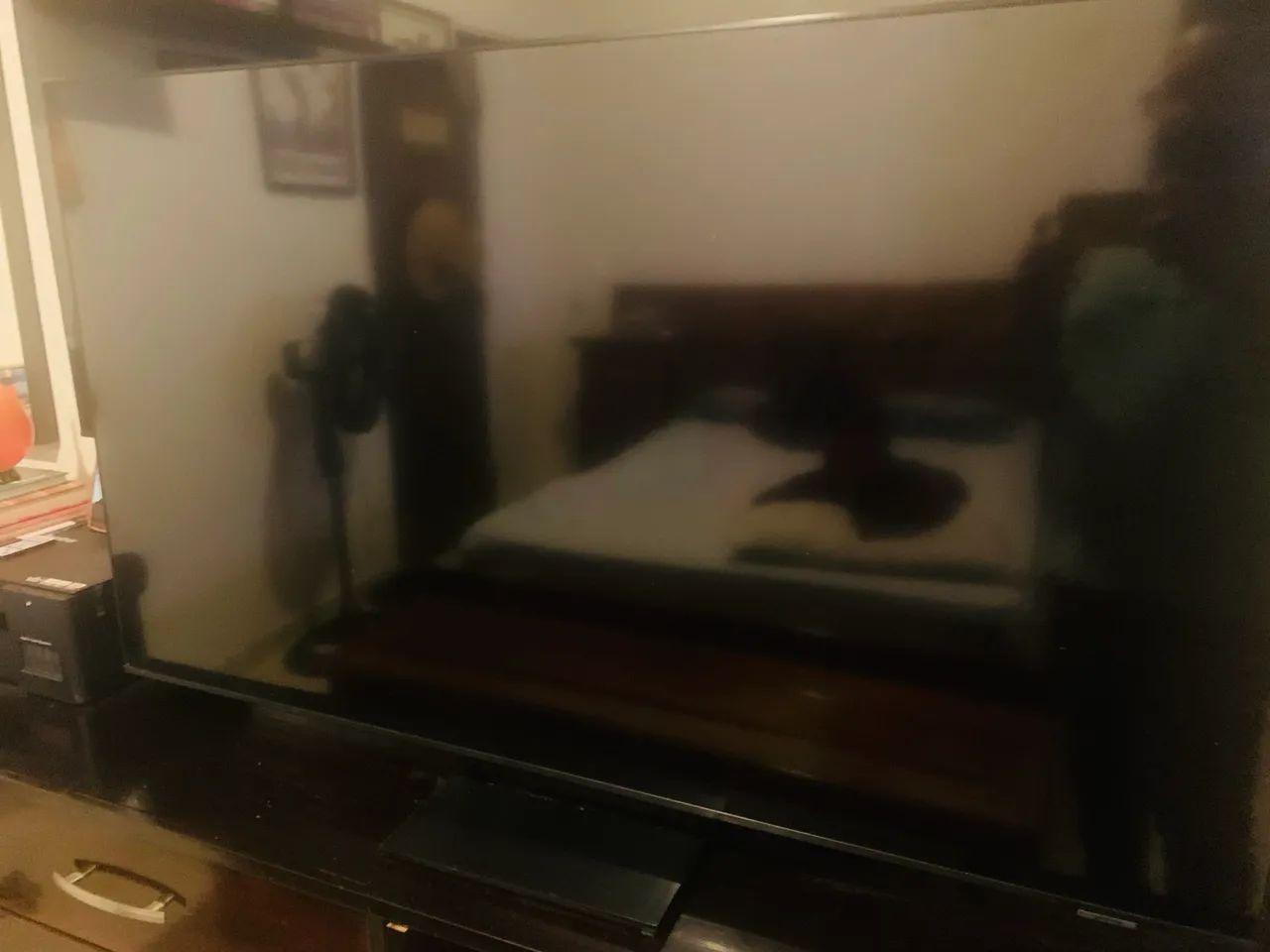 Tv Samsung q led 55 polegadas com defeito  - Foto 4