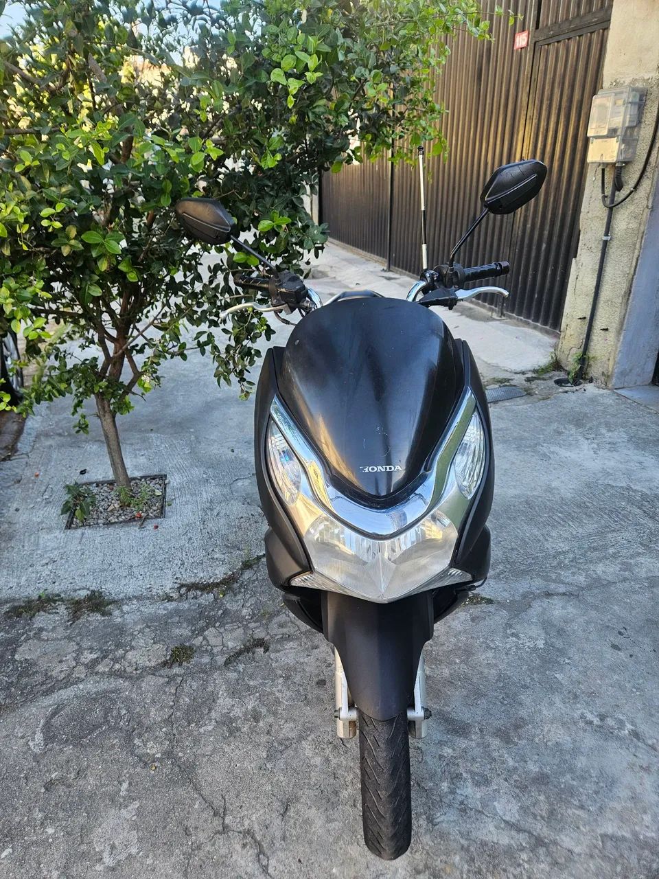 VENDO HONDA PCX