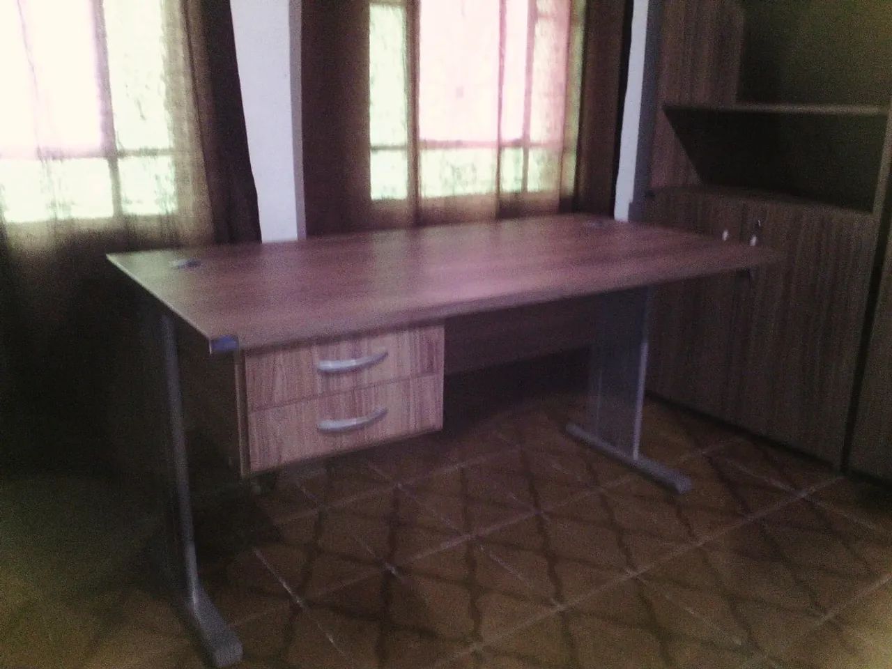 Mesa escritório 