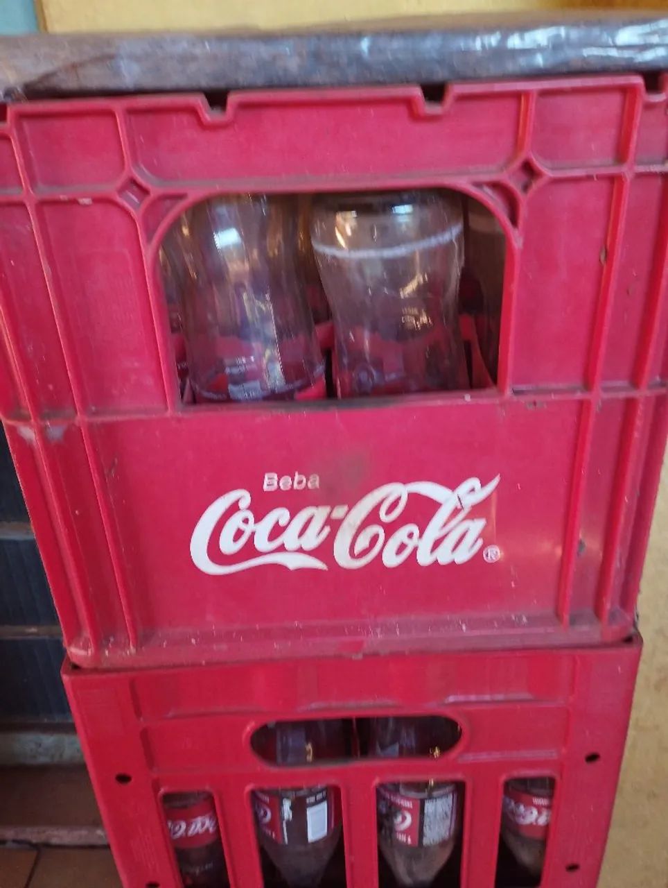 Vendo coca cola litro caixa completa vazia - Foto 3