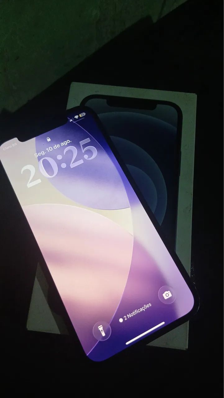 Vende-se iPhone 12