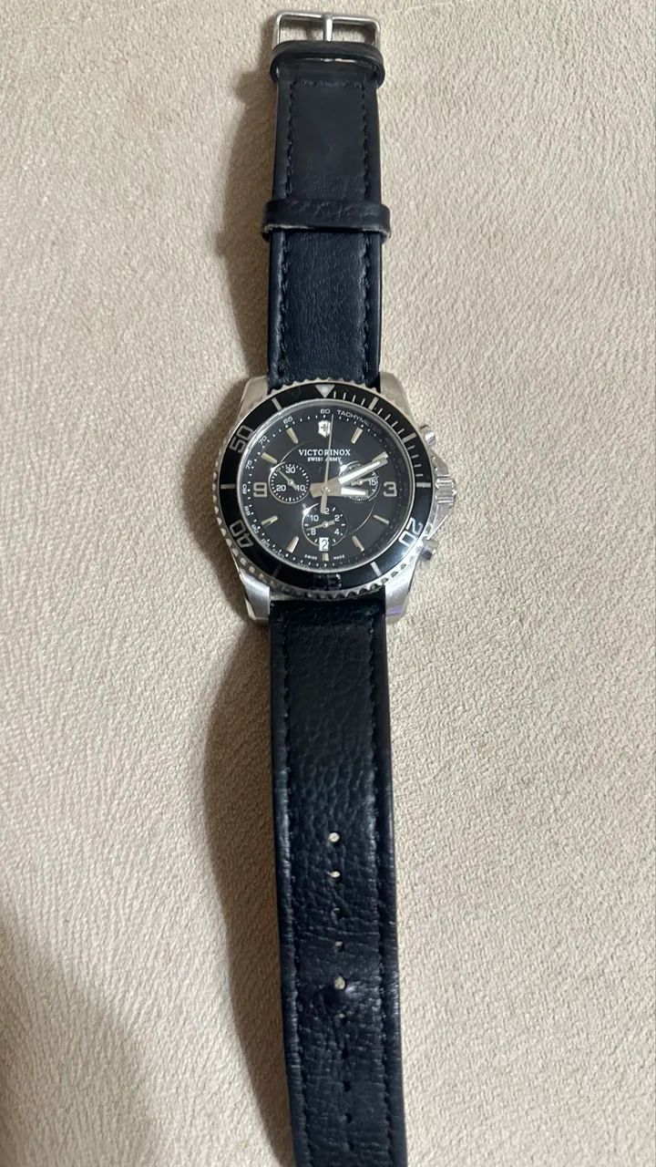 Relógio VICTOR INOX - em excelente estado com nota e caixa do produto. - Foto 2