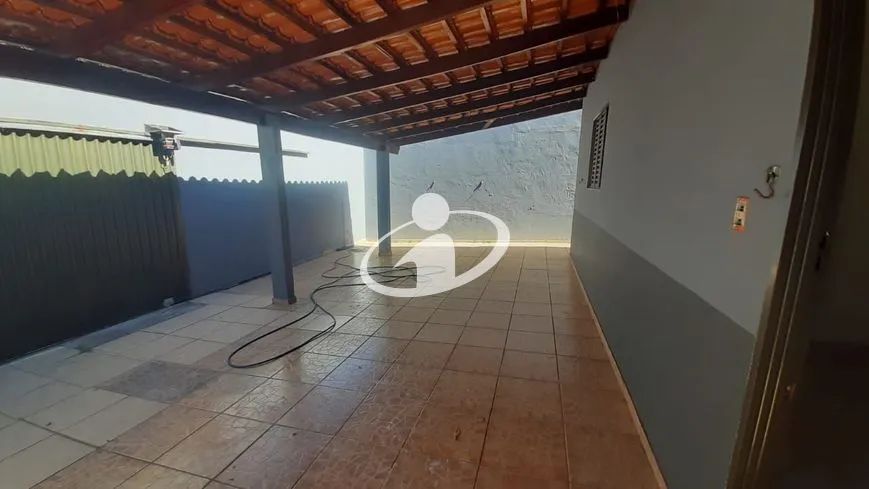 Aluguel Casa SANTA MONICA