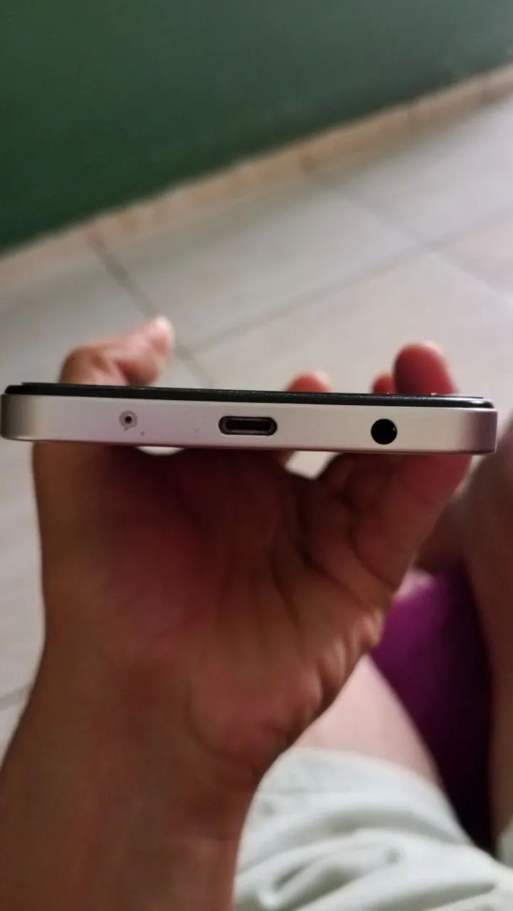 Redmi A5 novinho acompanha capa e película  - Foto 4