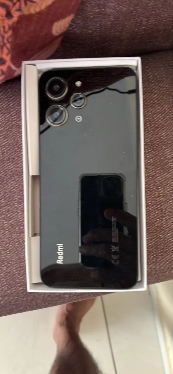 Vende-se celular Redmi 12