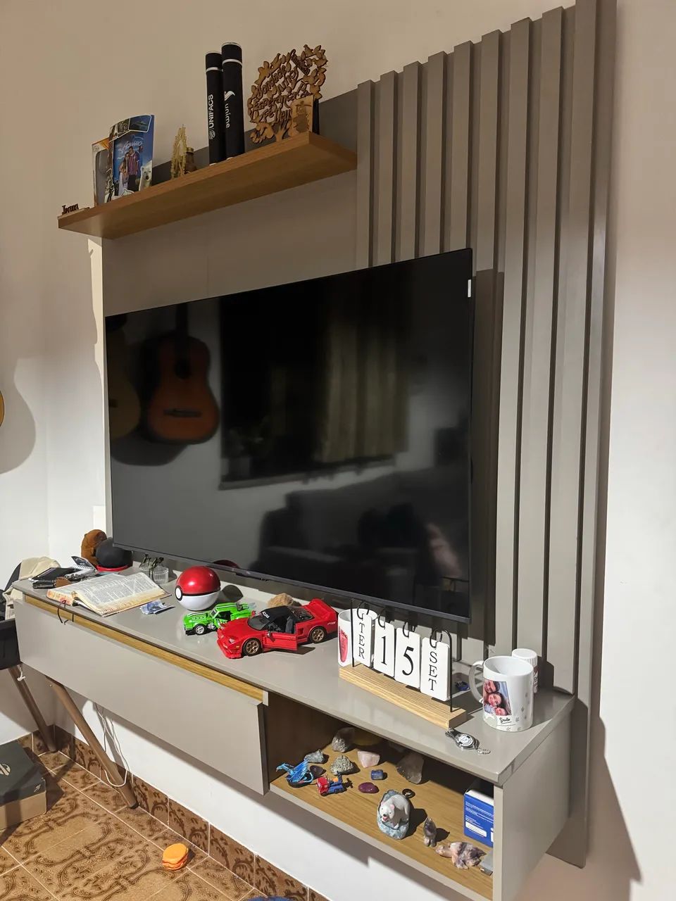 Painel de TV  com Rack 