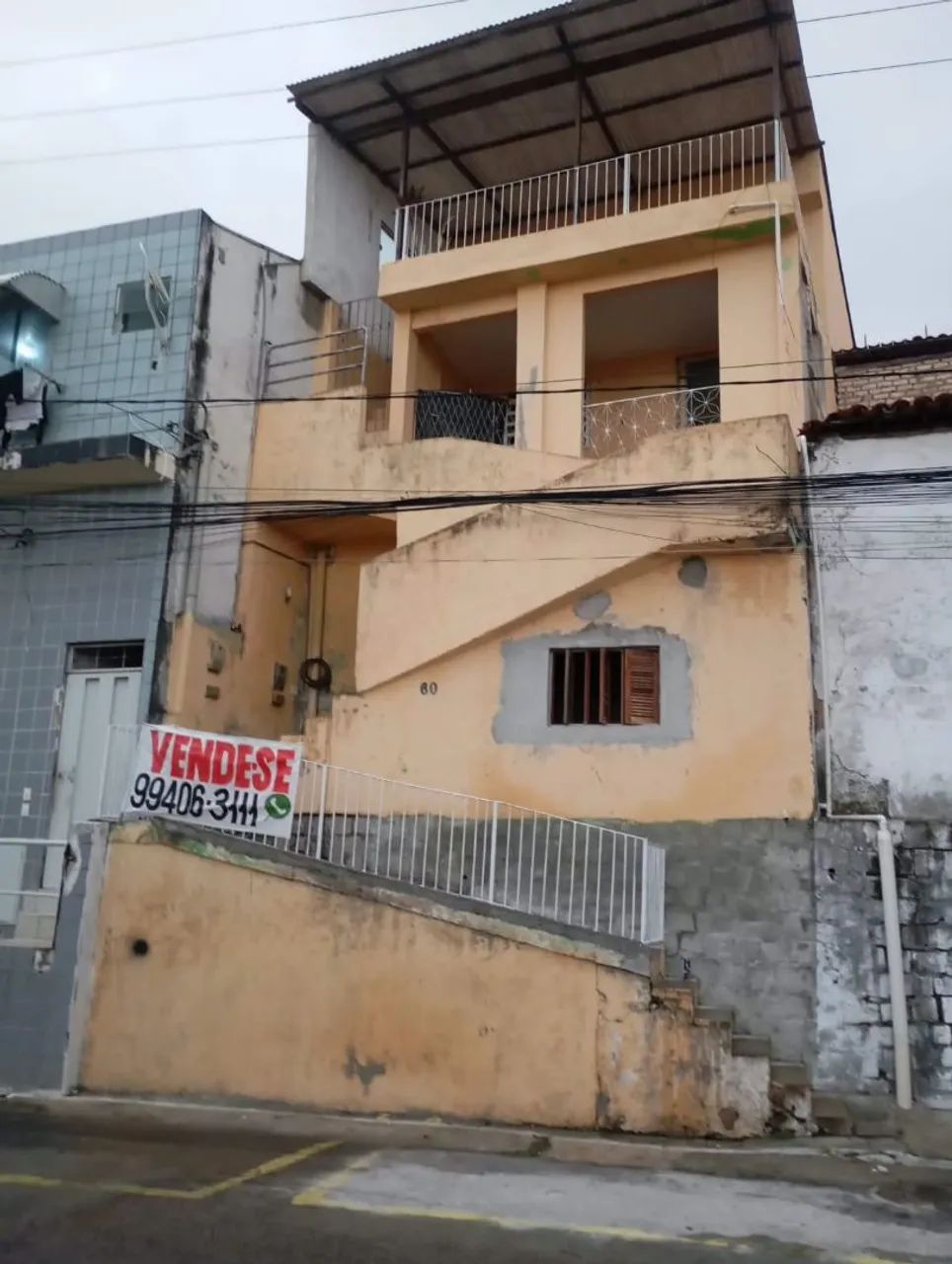 Vende-se casa