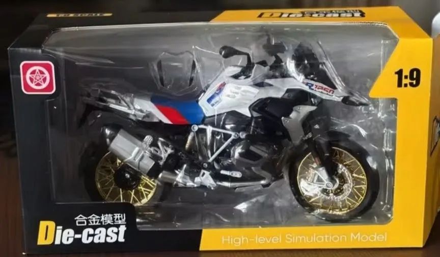 Miniatura da Moto BMW 1250 GS  1:10 - Foto 4