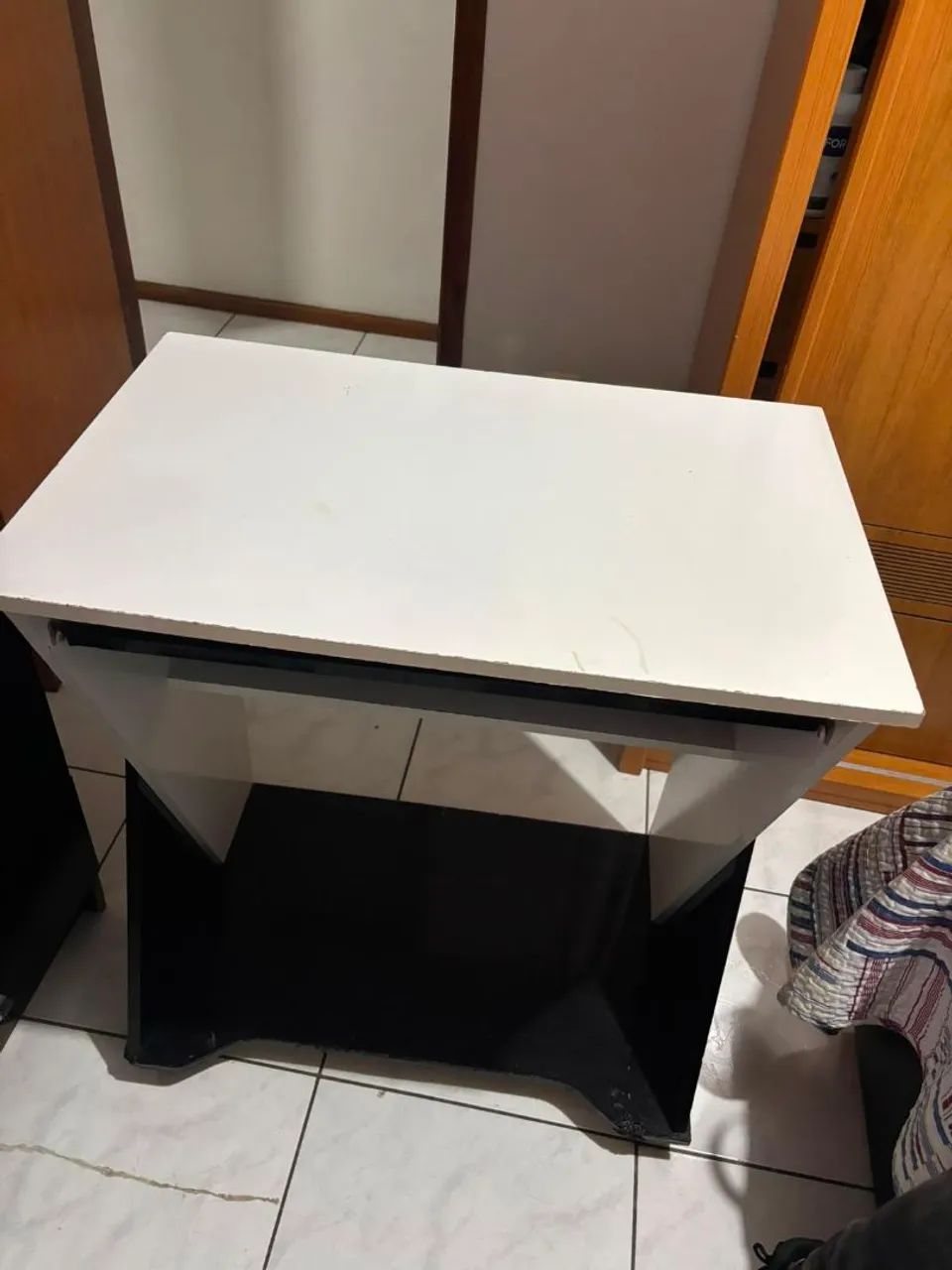 Escrivaninha / Mesa para Computador