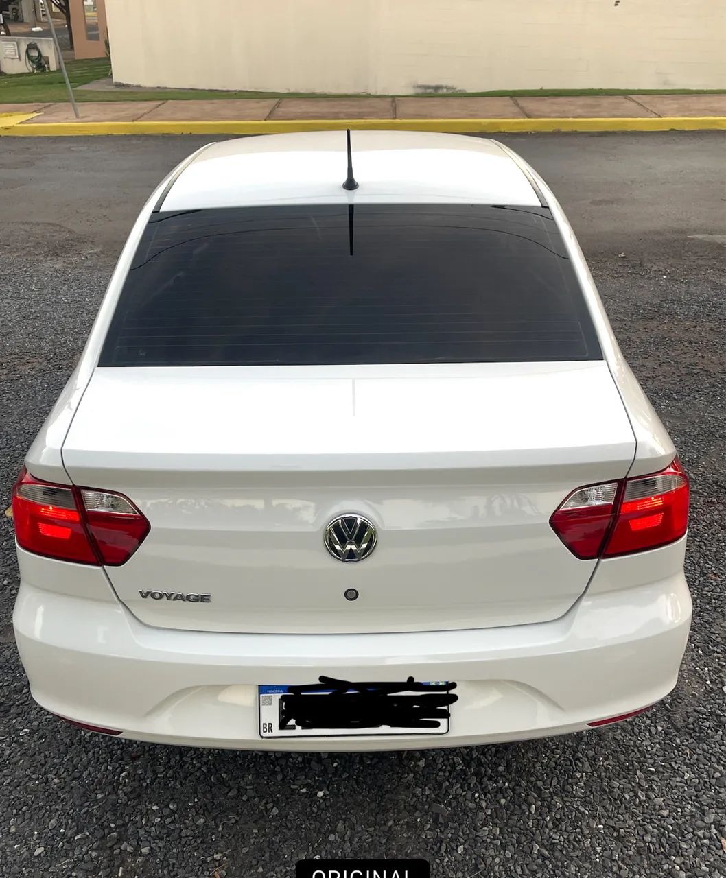 Volkswagen Voyage 2023 photo 3
