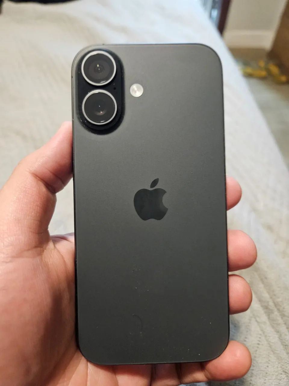 iPhone 17 - 4 meses de uso e nota fiscal - Foto 2