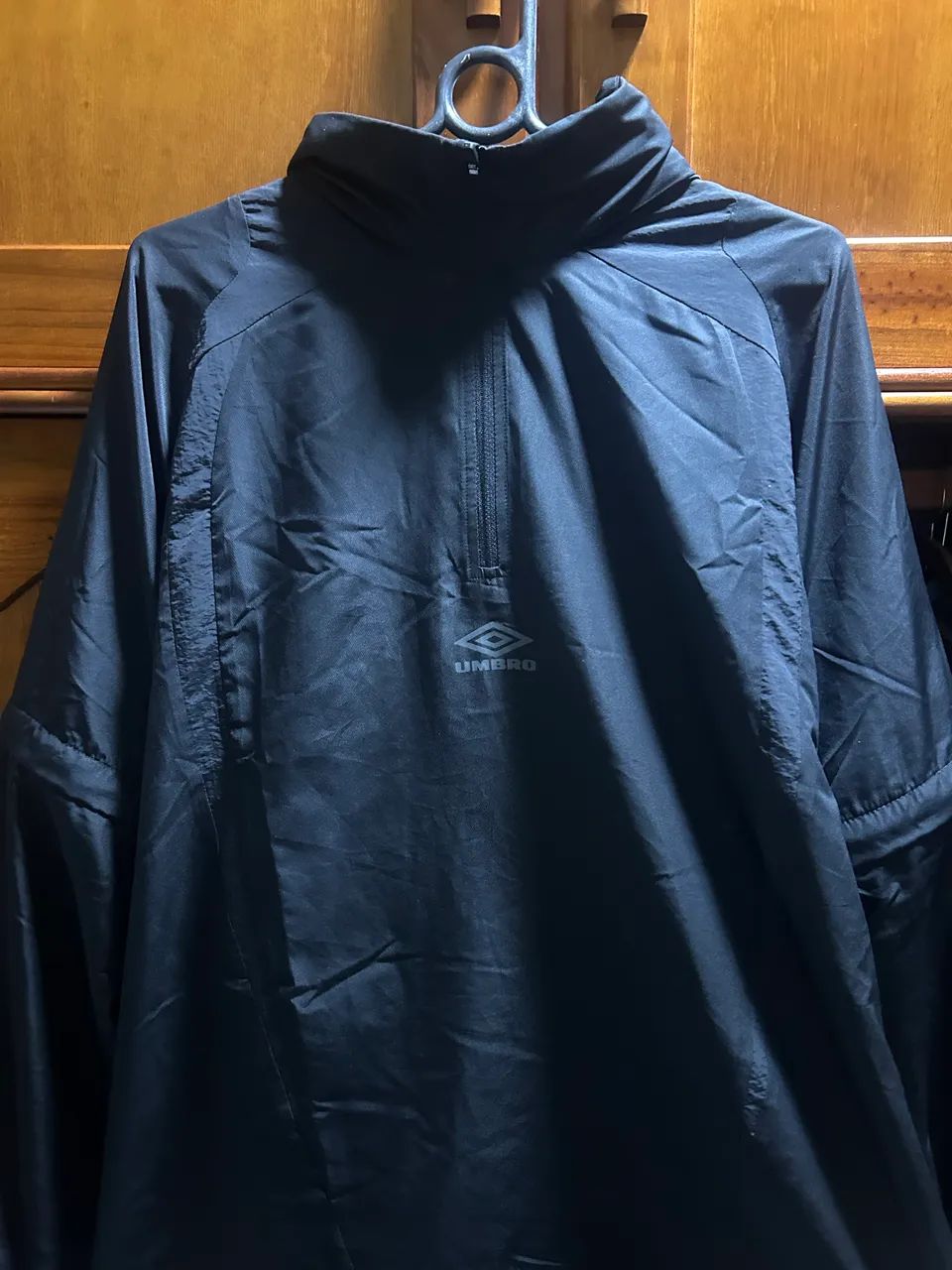 JAQUETA UMBRO ZIP OFF SLEEVE WIND - Foto 3