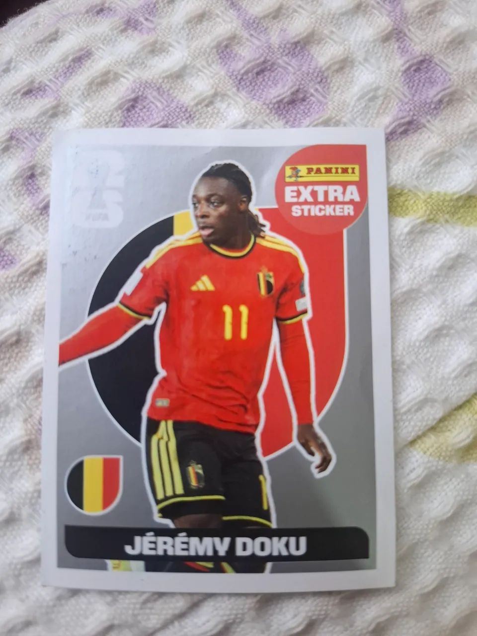 Figurinha Extra sticker JEREMV DOKU prata