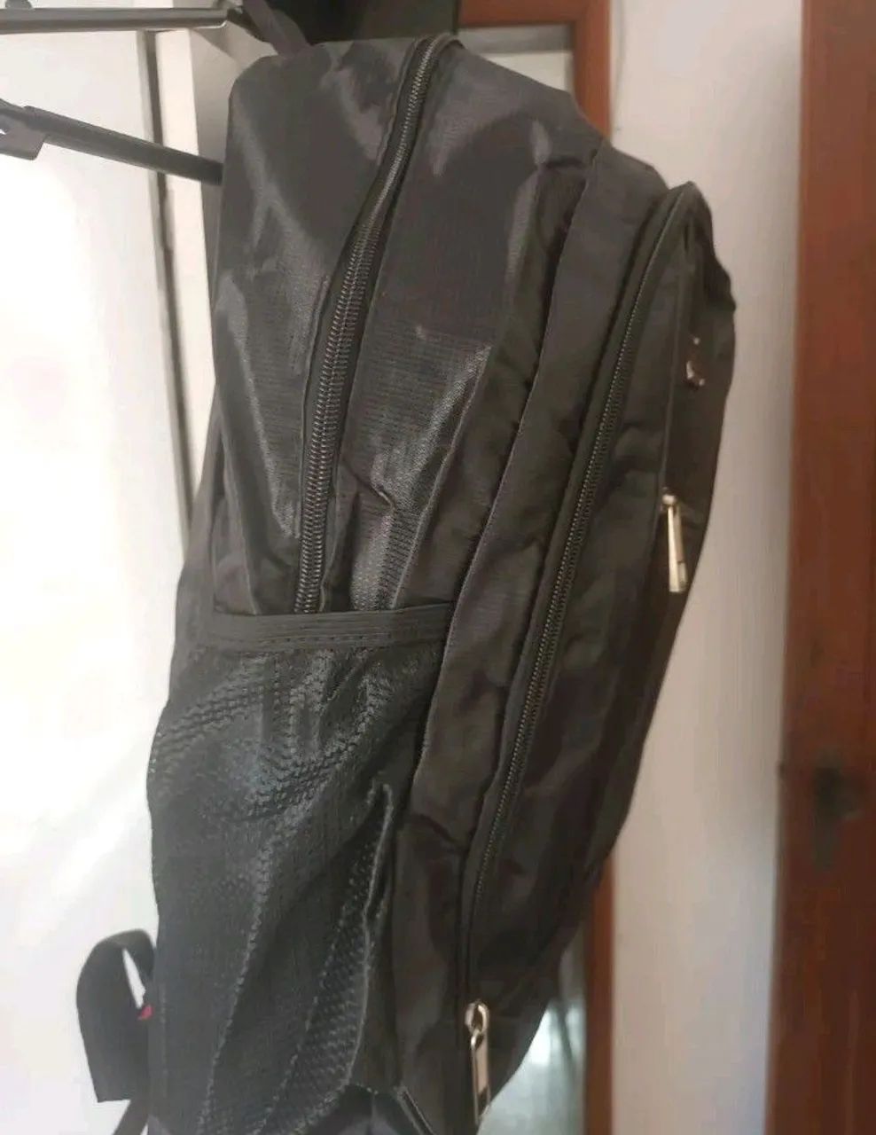 2 Mochila Preta nova barato  - Foto 3