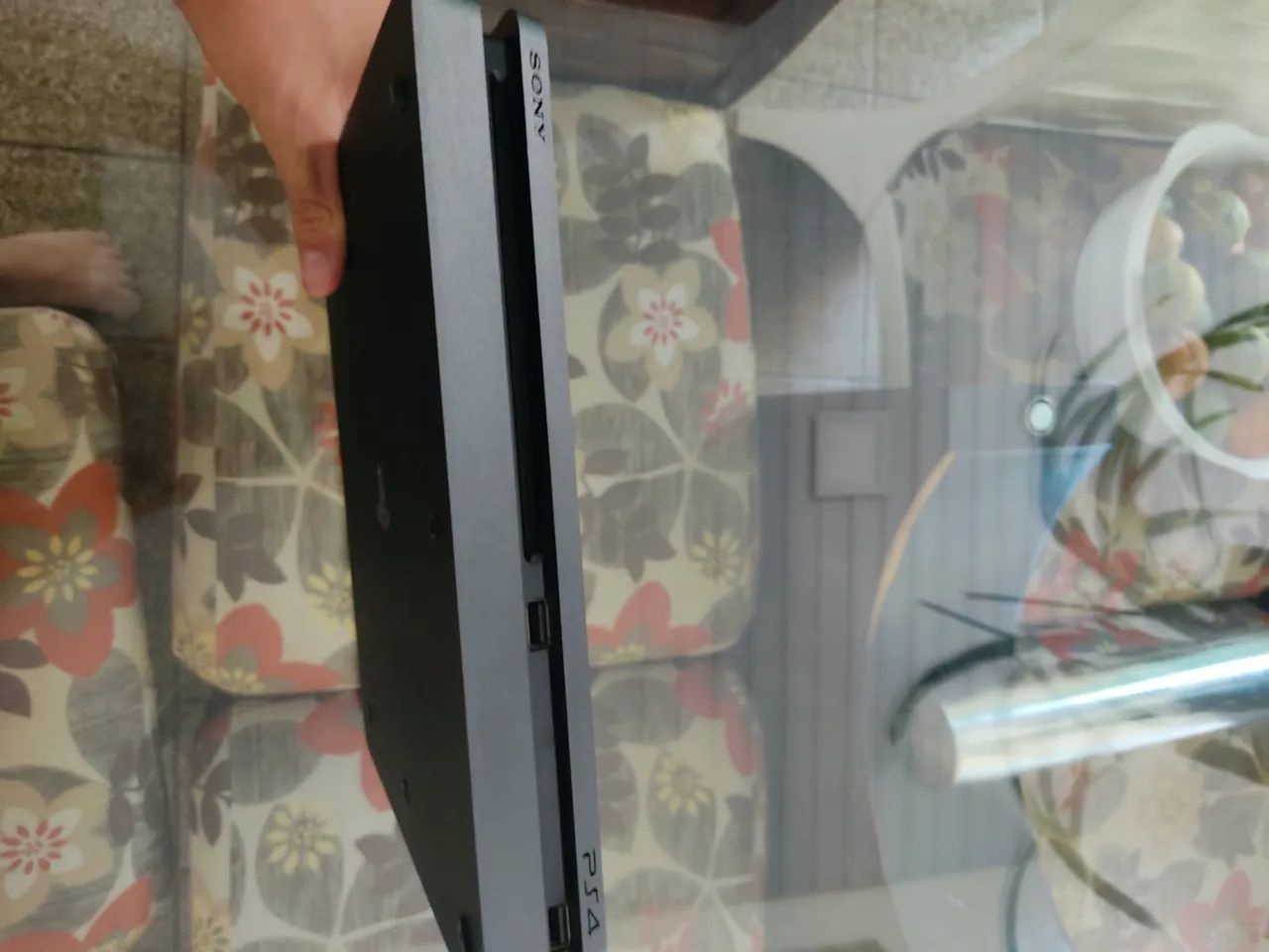 Playstation 4 slim 1tb - Foto 3