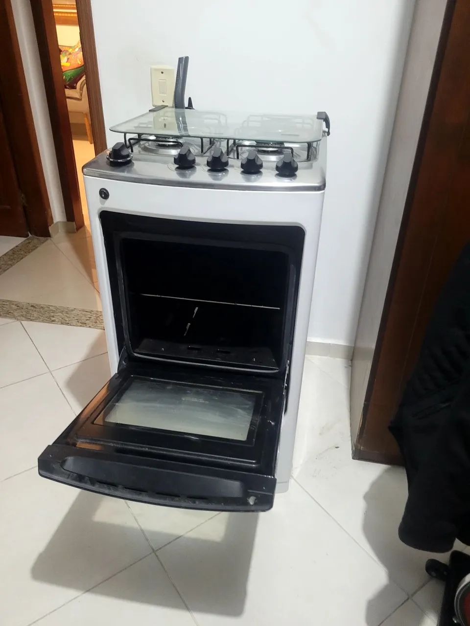 Fogão, Sofá, e móvel de cozinha. PREÇO NOS TRÊS ITENS - Foto 3