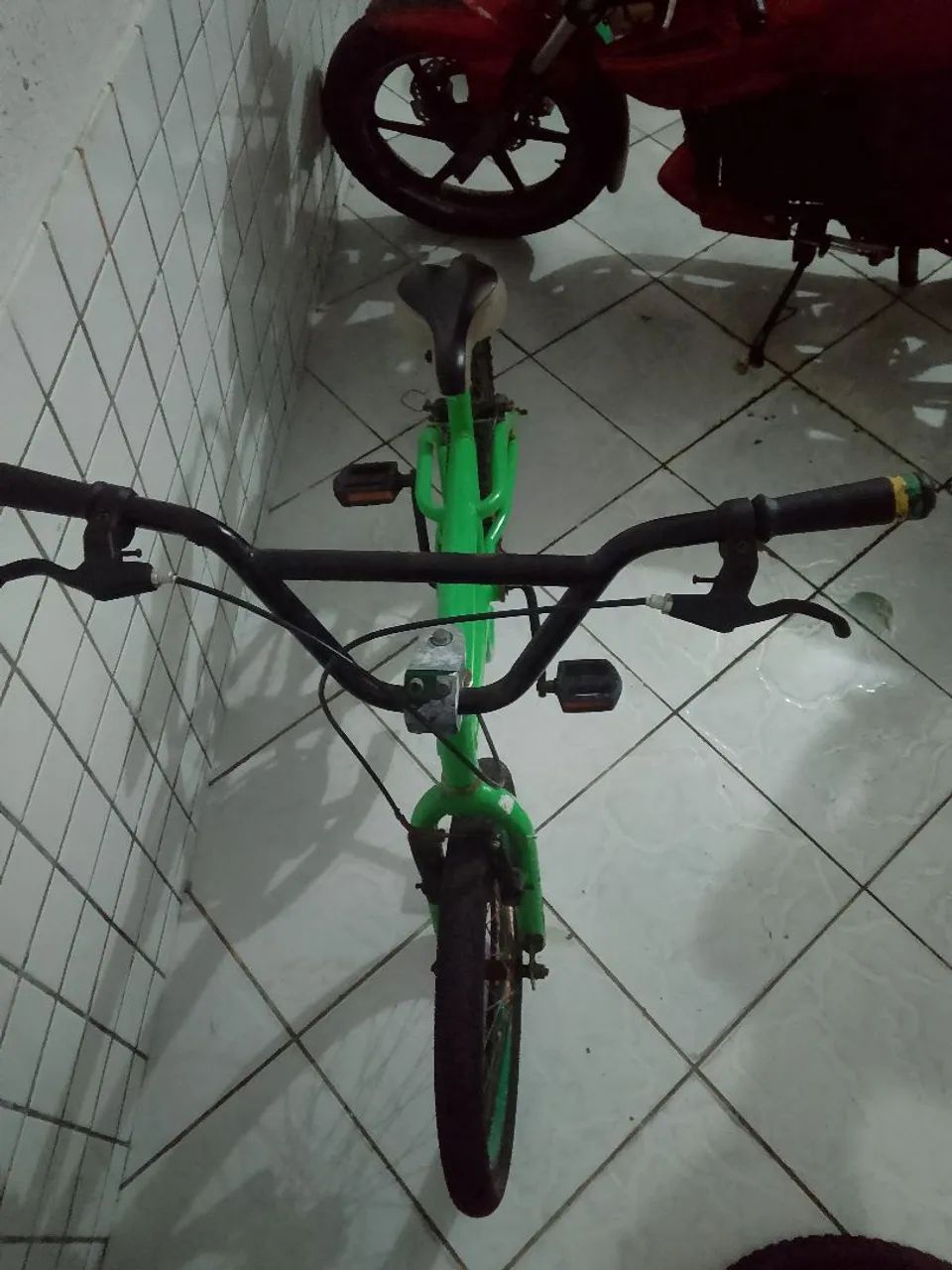 Vendo essa bicicleta bem conservada  - Foto 4