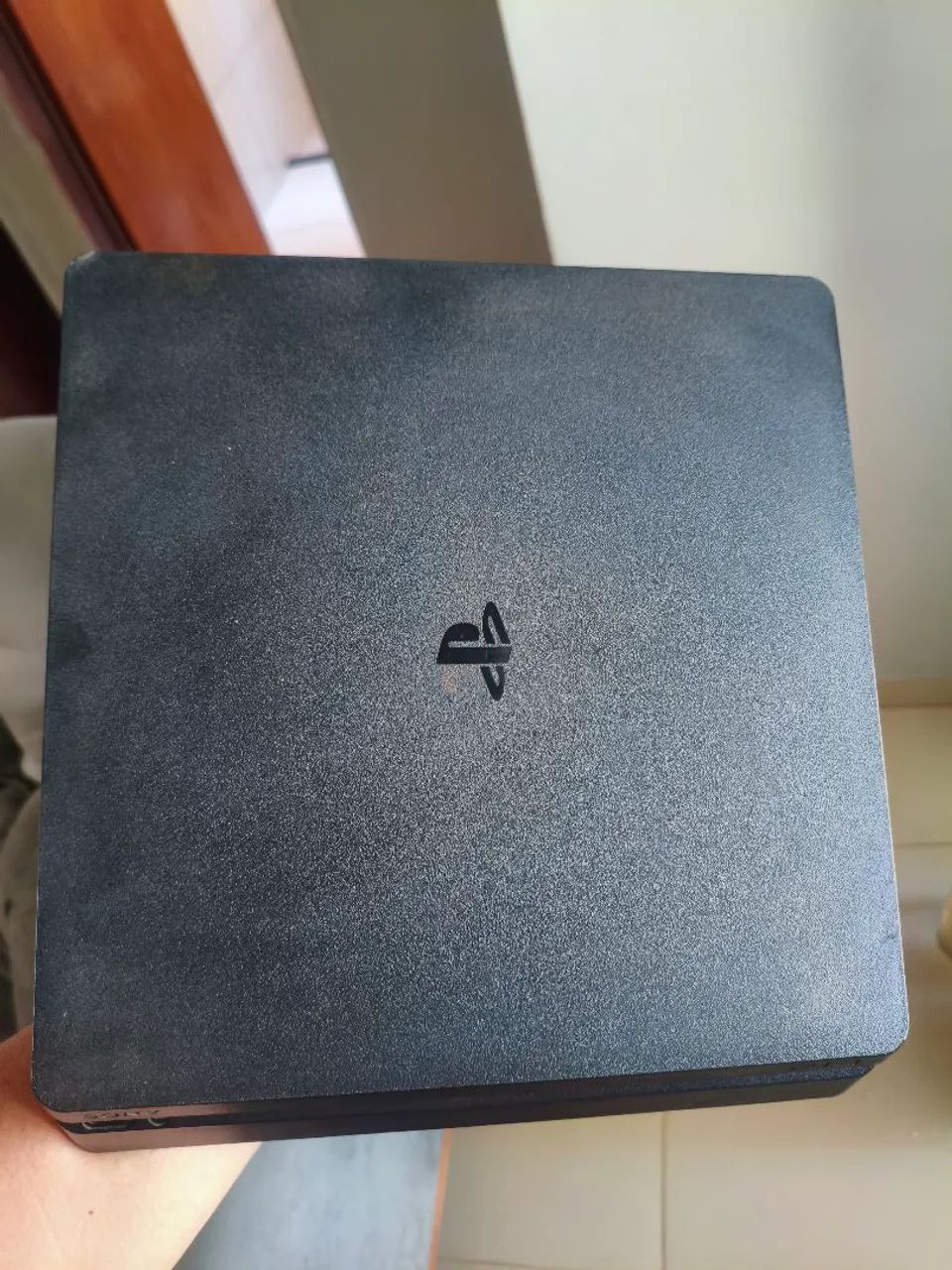 Ps4 slim com defeito. Leia anúncio.