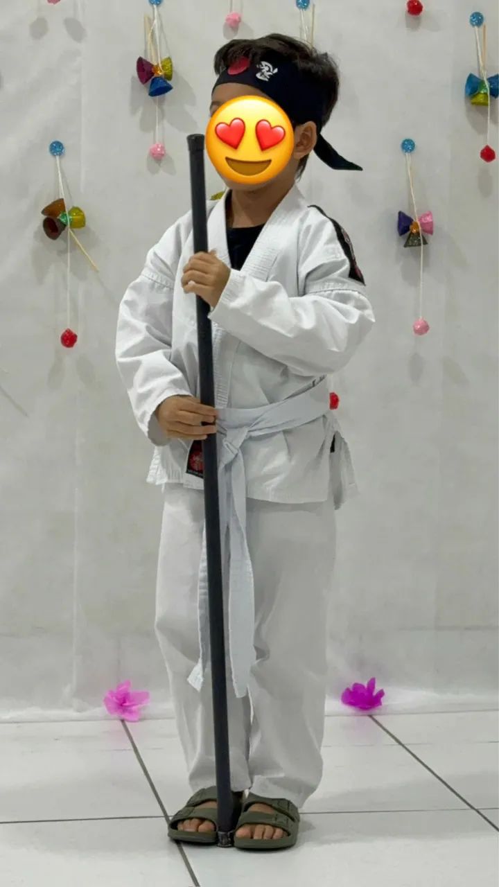 Kimono infantil