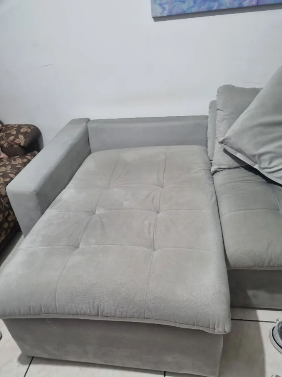 Sofá cinza retrátil.  - Foto 2