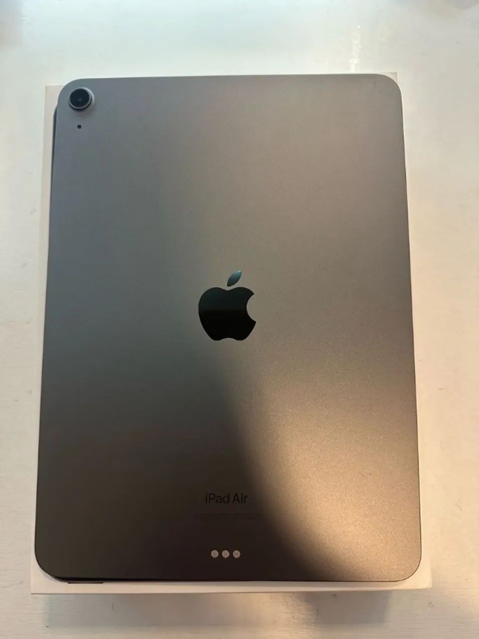 Ipad air 5, chip M1, usado, com apple pencil original - Foto 2