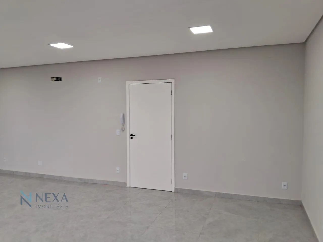 Sala para Locação nos Ingleses, Florianópolis | 61,2m²