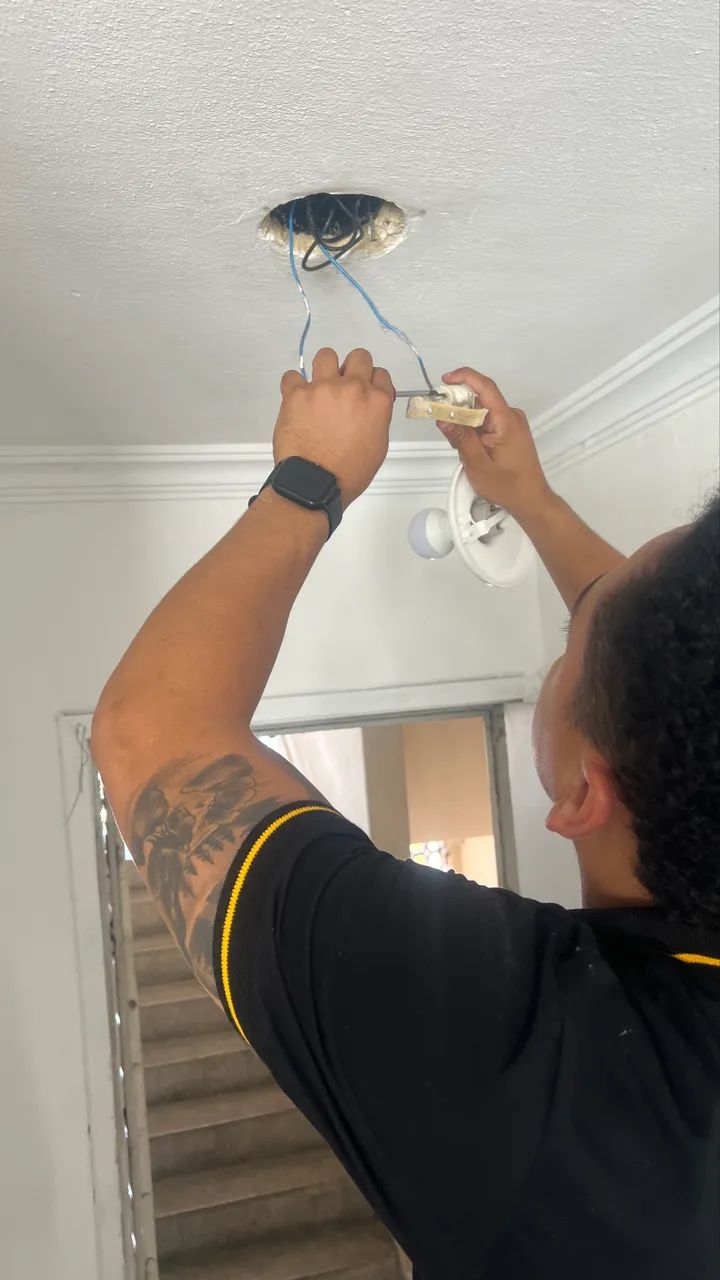 Instalação e manutenção Elétrica / Segurança Eletrônica  - Foto 4