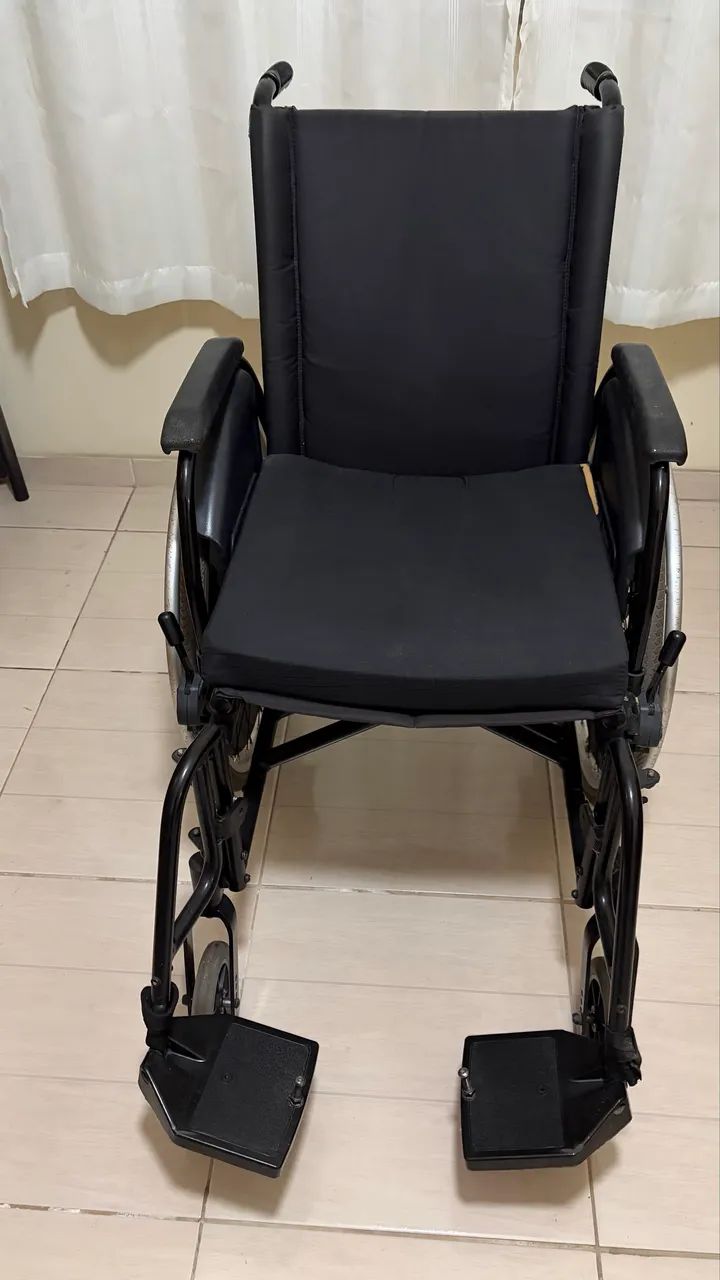 Cadeira de Rodas
