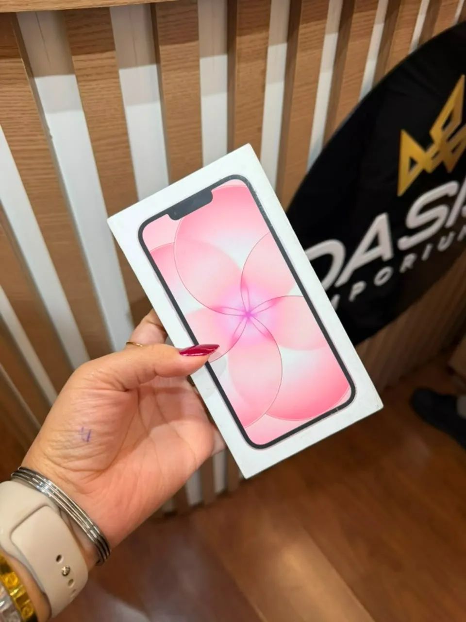 iPhone 17e 256gb Novo Estoque Limitado - Foto 2