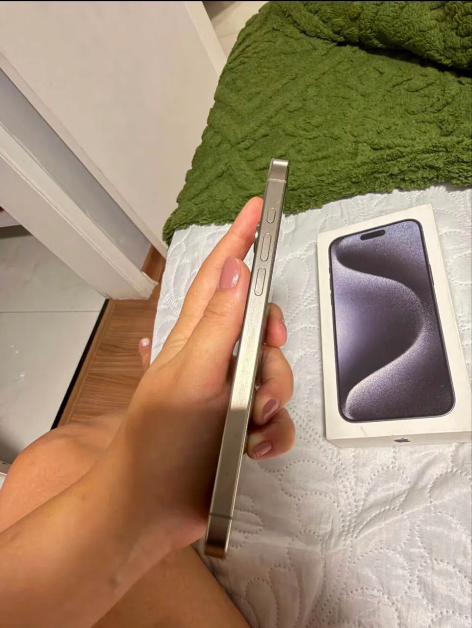 iPhone 15 Pro Max - 256gb SILVER - Foto 2