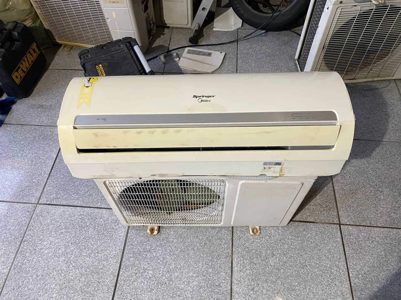 AR-CONDICIONADO MIDEA 12000btus convencional 