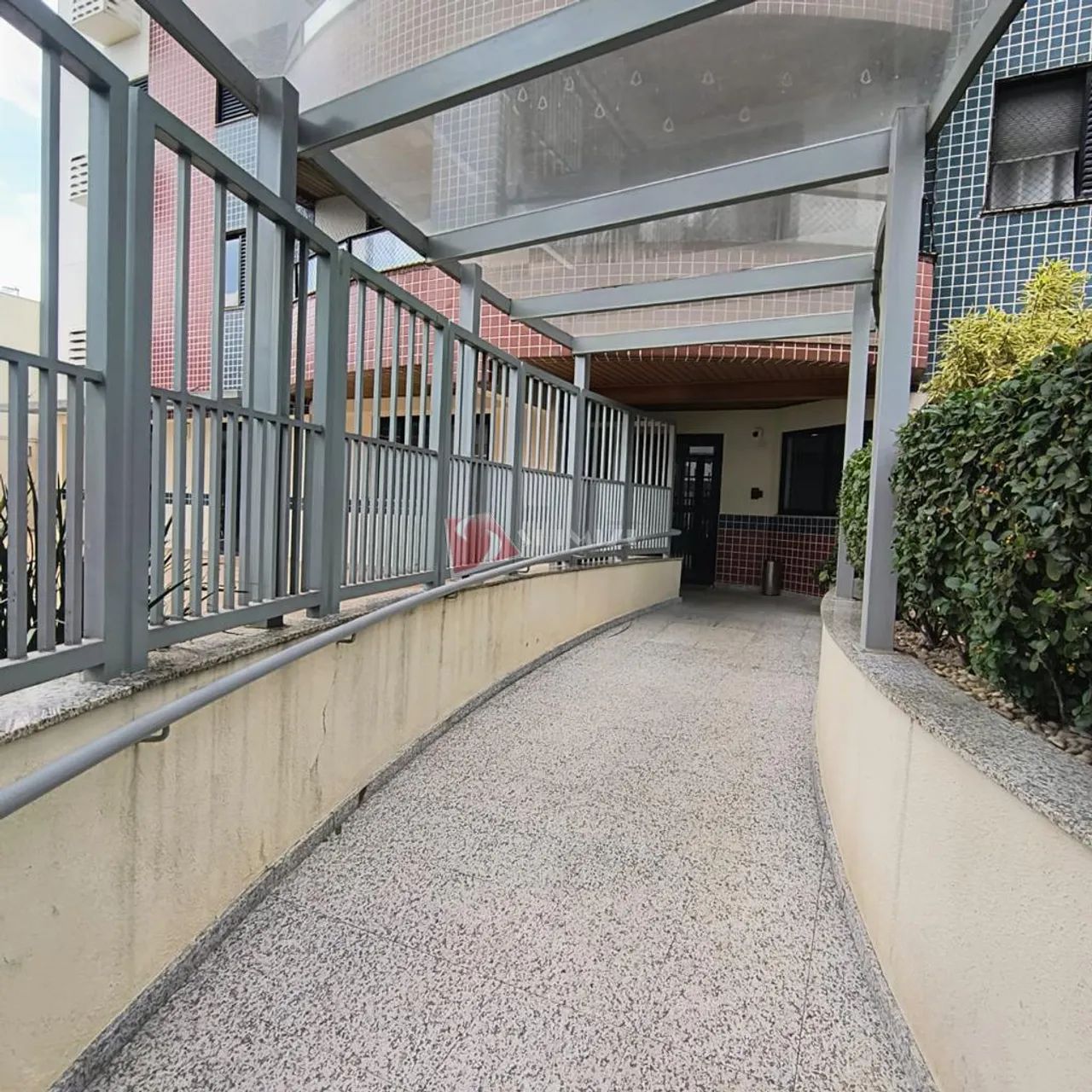 Apartamento à venda em Maringá, Vila Bosque, com 3 quartos, com 90.9 m² - Foto 4