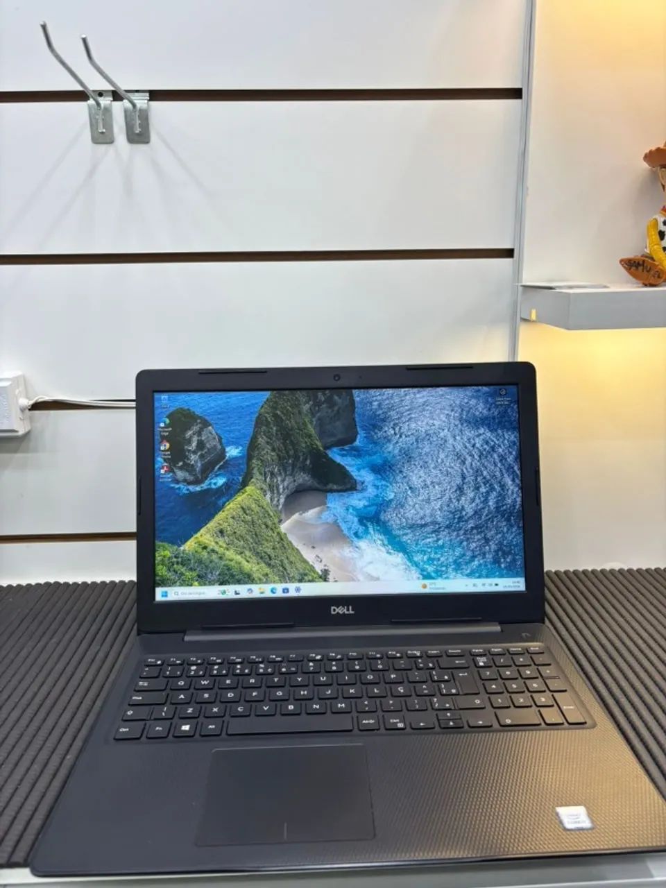 Notebook - Dell i7 8° Geração - 8GB RAM - 128 SSD - Notebooks