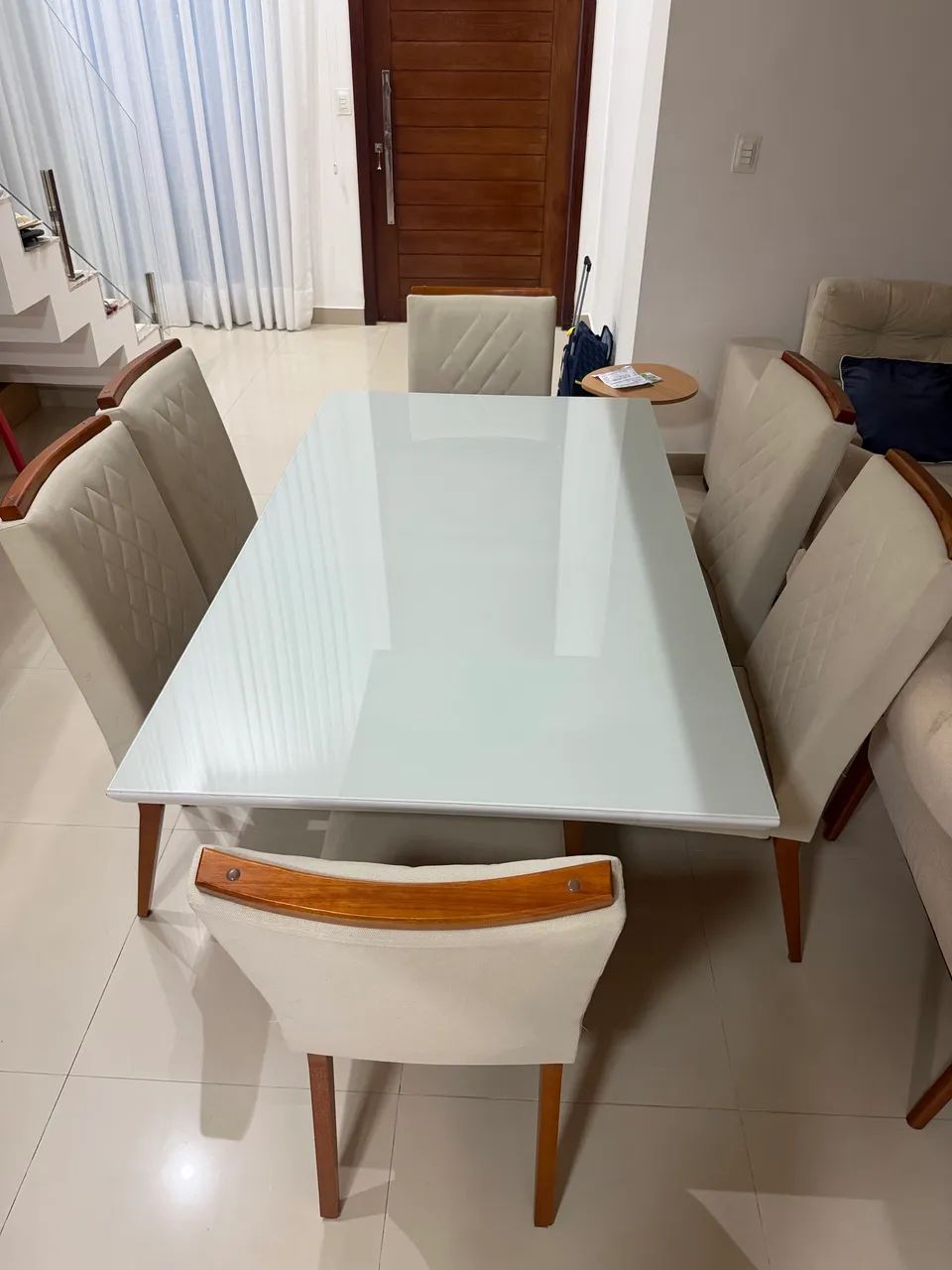 CONJUNTO DE MESA + 6 CADEIRAS 