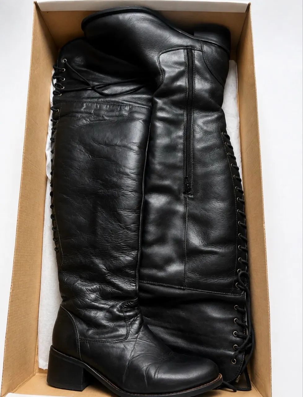 Bota de couro over the knee 