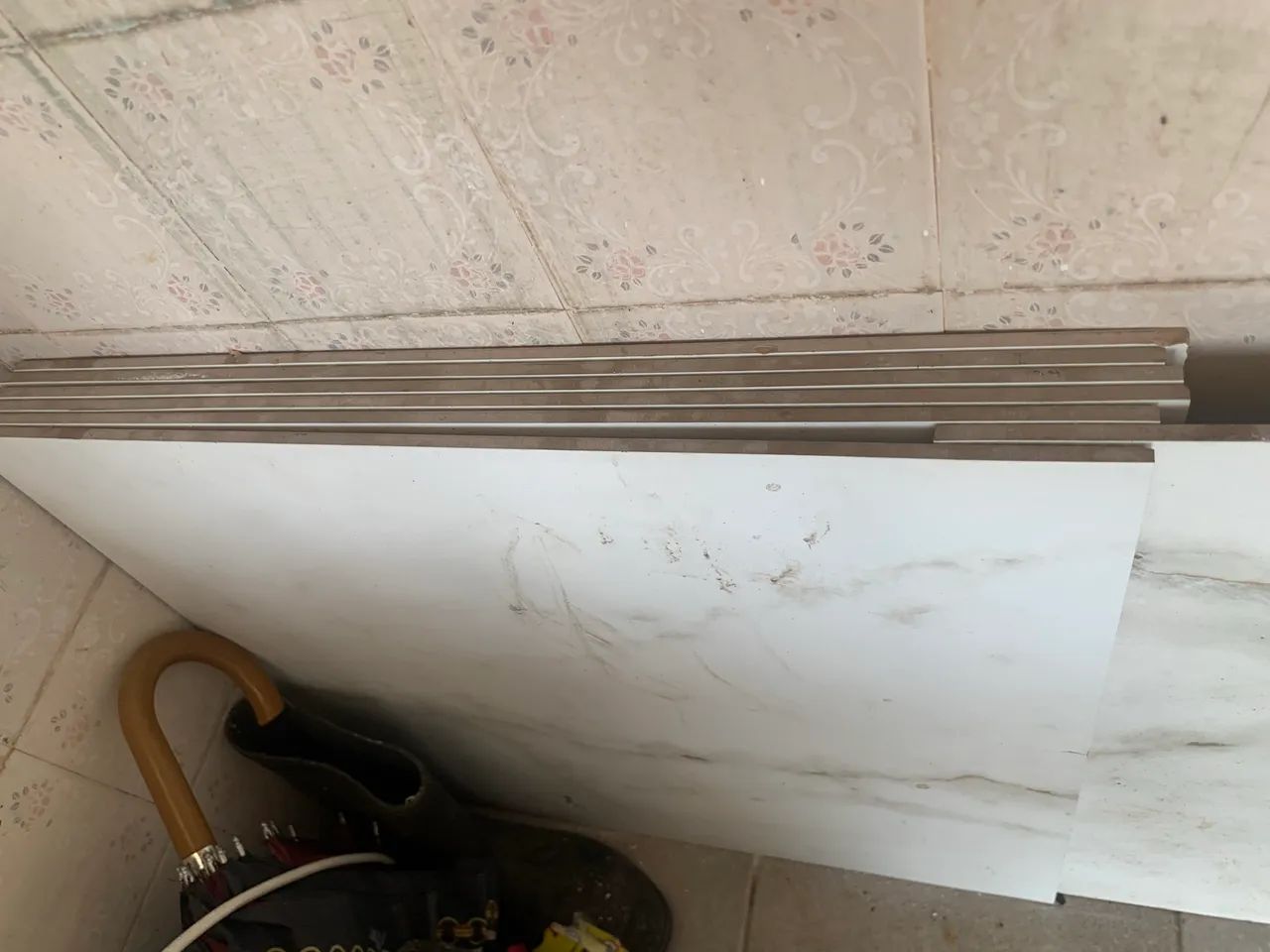 Vendo 7 peças de porcelanato 60x60