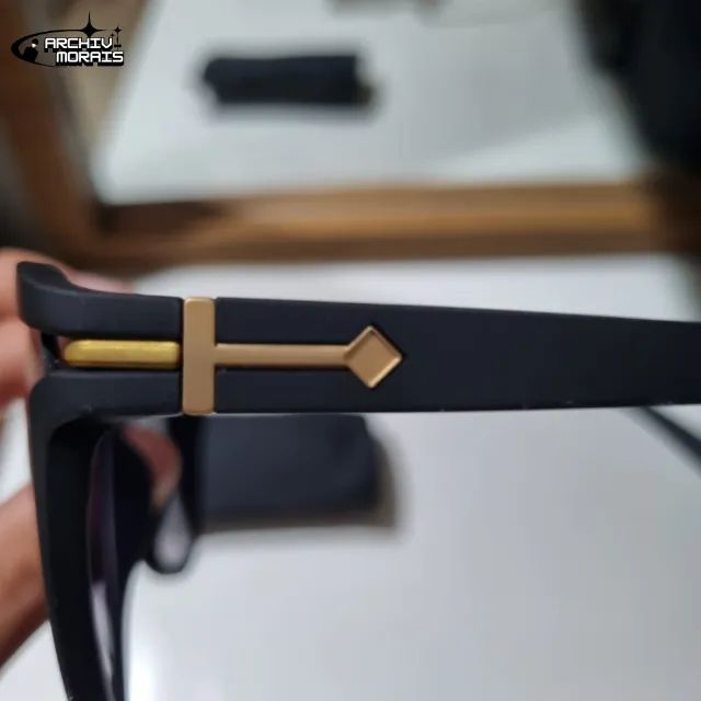 Óculos de Sol Gucci - Lente Roxa e Detalhes Dourados - Foto 3
