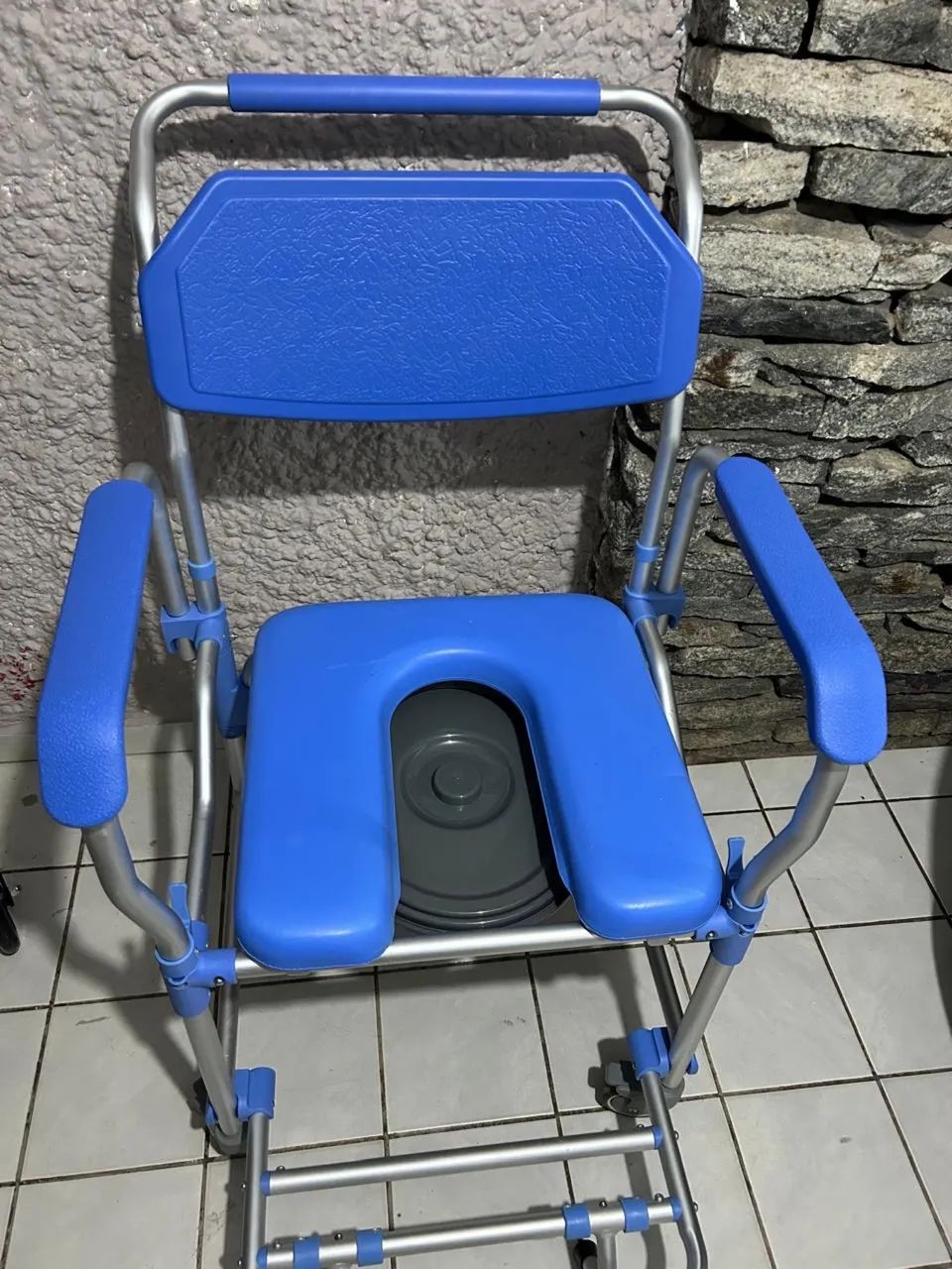 Cadeira de banho - Foto 2
