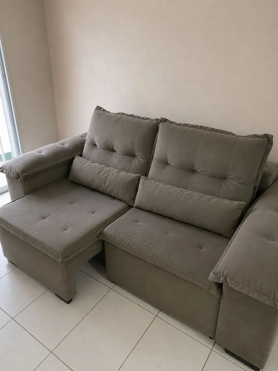 Vendo sofá retrátil 