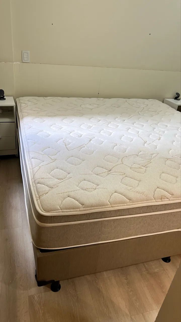 Cama box king(colchão e base) excelente marca americana Serta